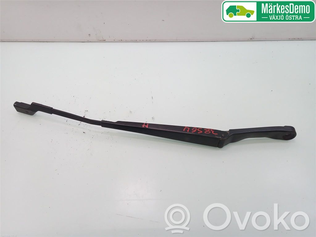 Opel Astra J Ramię wycieraczki szyby przedniej / czołowej 