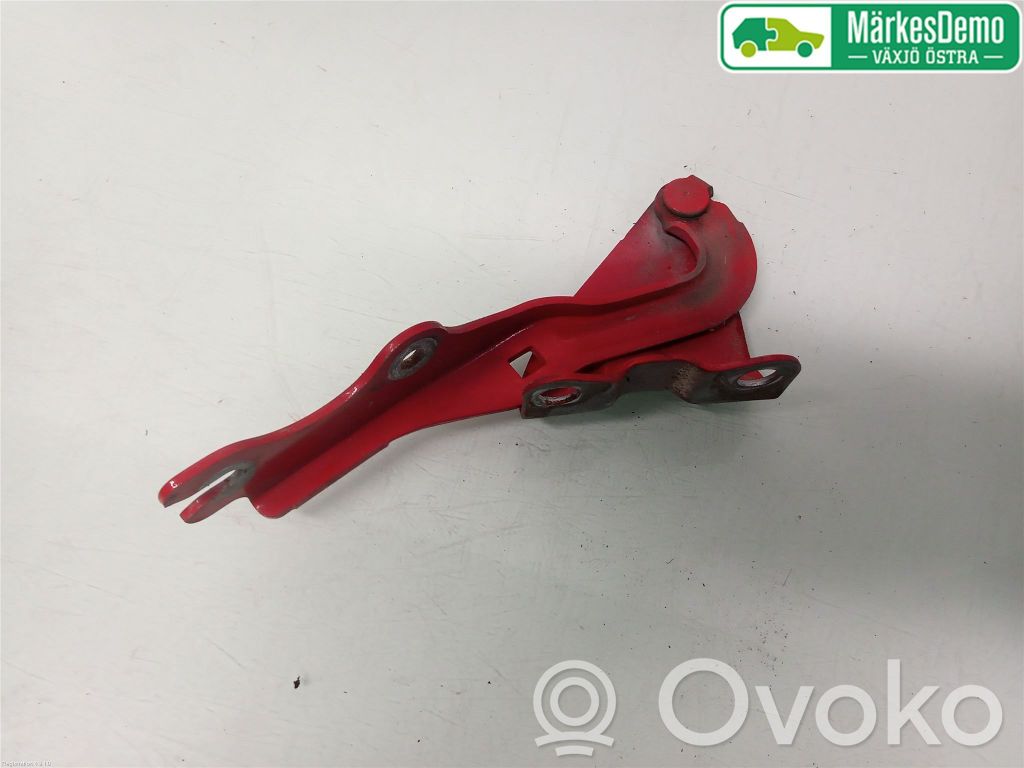 Mazda 2 Konepellin saranat 