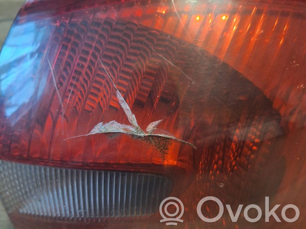 Ford Kuga I Takavalot 