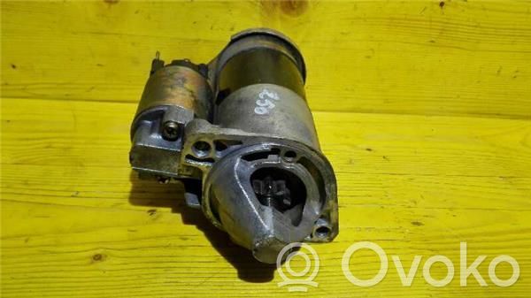 Motor de arranque   MD362910