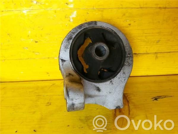 Nissan Micra Engine mounting bracket 