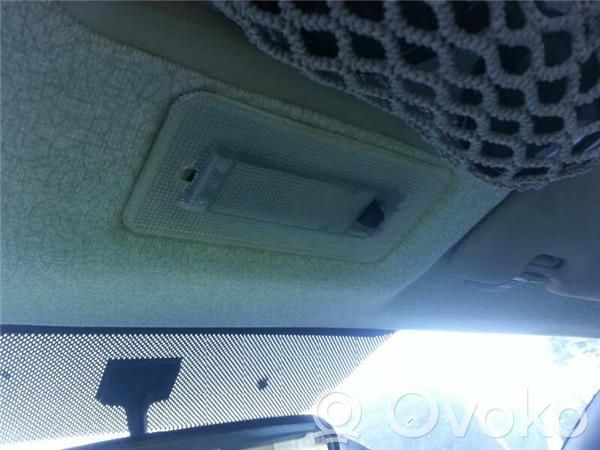 Luz del asiento delantero