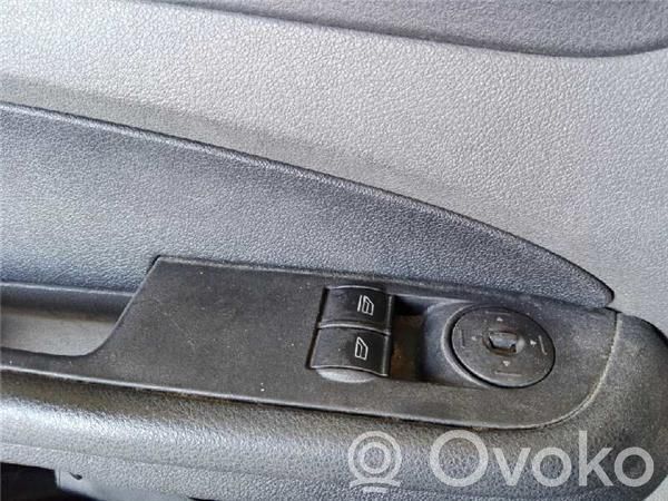 Ford Focus Electric window control switch 