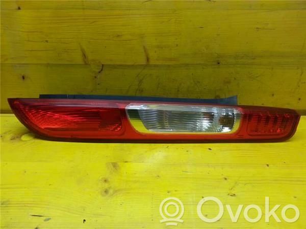Ford Focus Takavalon polttimo 