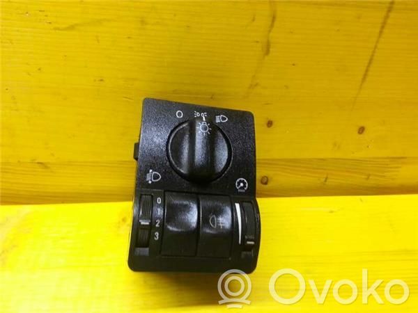 Interruptor de luz   9181046,59031148