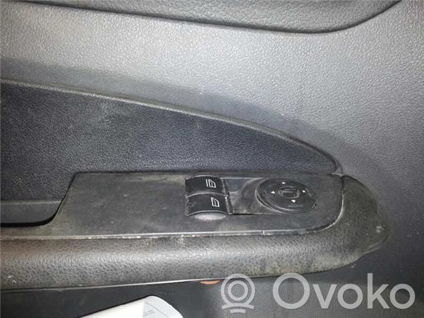 Ford Focus Electric window control switch 