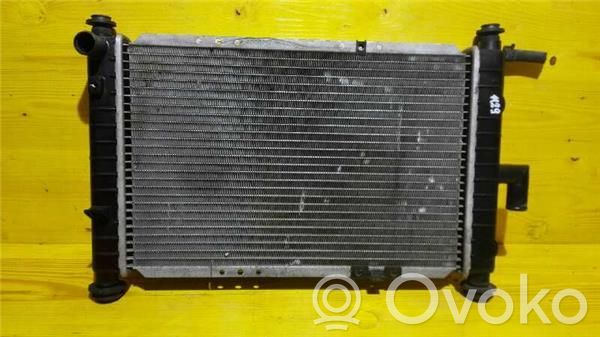 Engine oil radiator