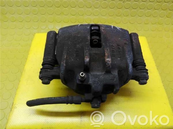 Drum brake (front)   SEG000090