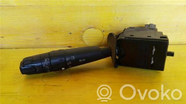Interruptor de luz   34417001,96274722