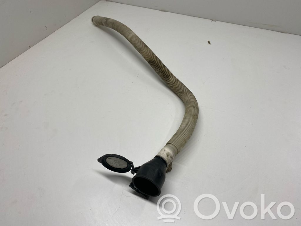 BMW 3 E92 E93 Ikkunanpesimen nestetankin täyttöputki 