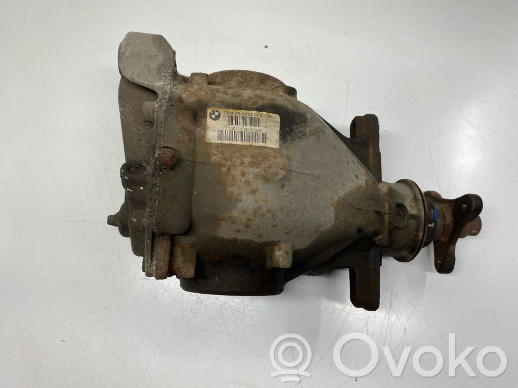 BMW 4 F32 F33 Tylny mechanizm różnicowy 