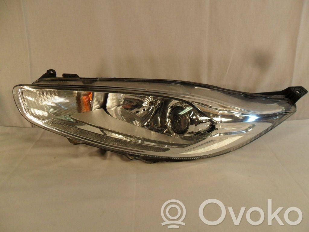 Ford Fiesta Headlight/headlamp 