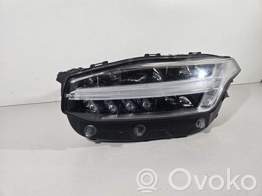 Volvo XC90 Scheinwerfer 