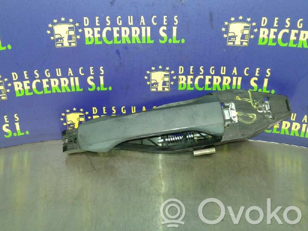 Manecilla externa puerta trasera   30699553