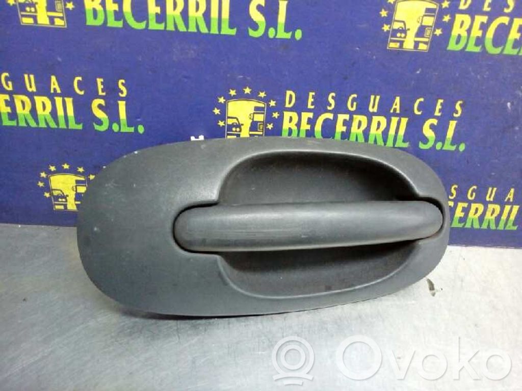 Chrysler Voyager Manecilla externa puerta trasera 