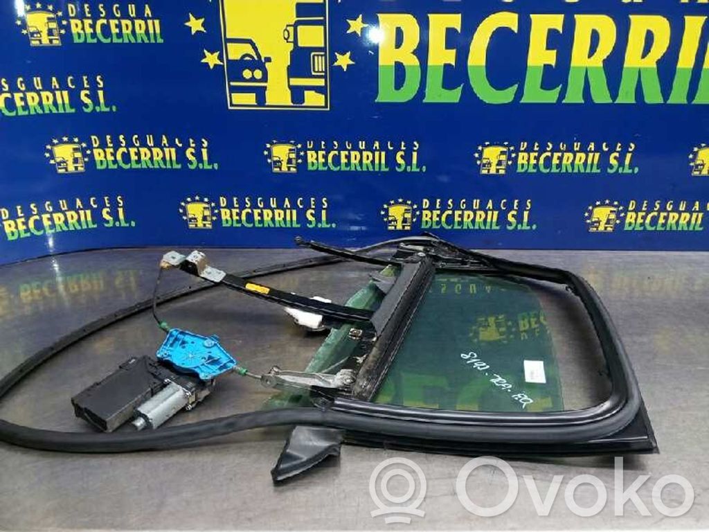 Audi A4 Allroad Meccanismo di sollevamento del finestrino posteriore senza motorino