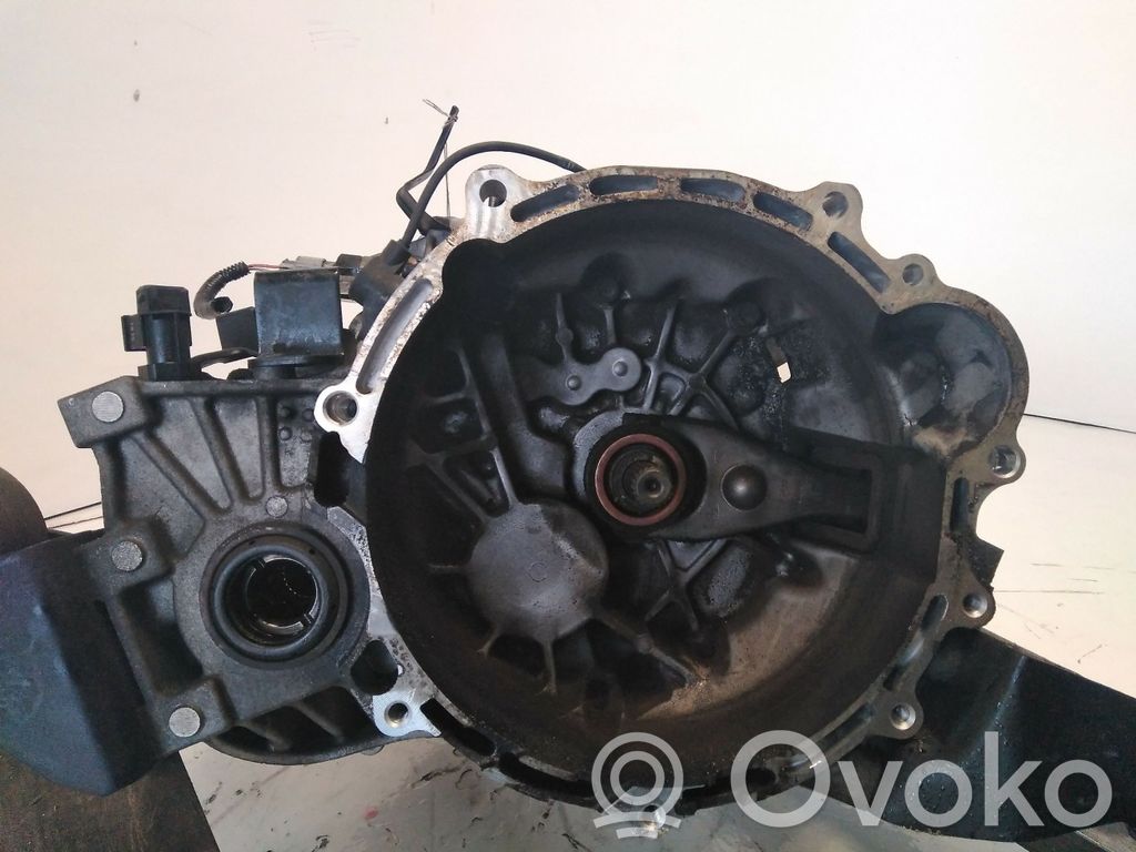 KIA Rio Caja de cambios manual de 5 velocidades 