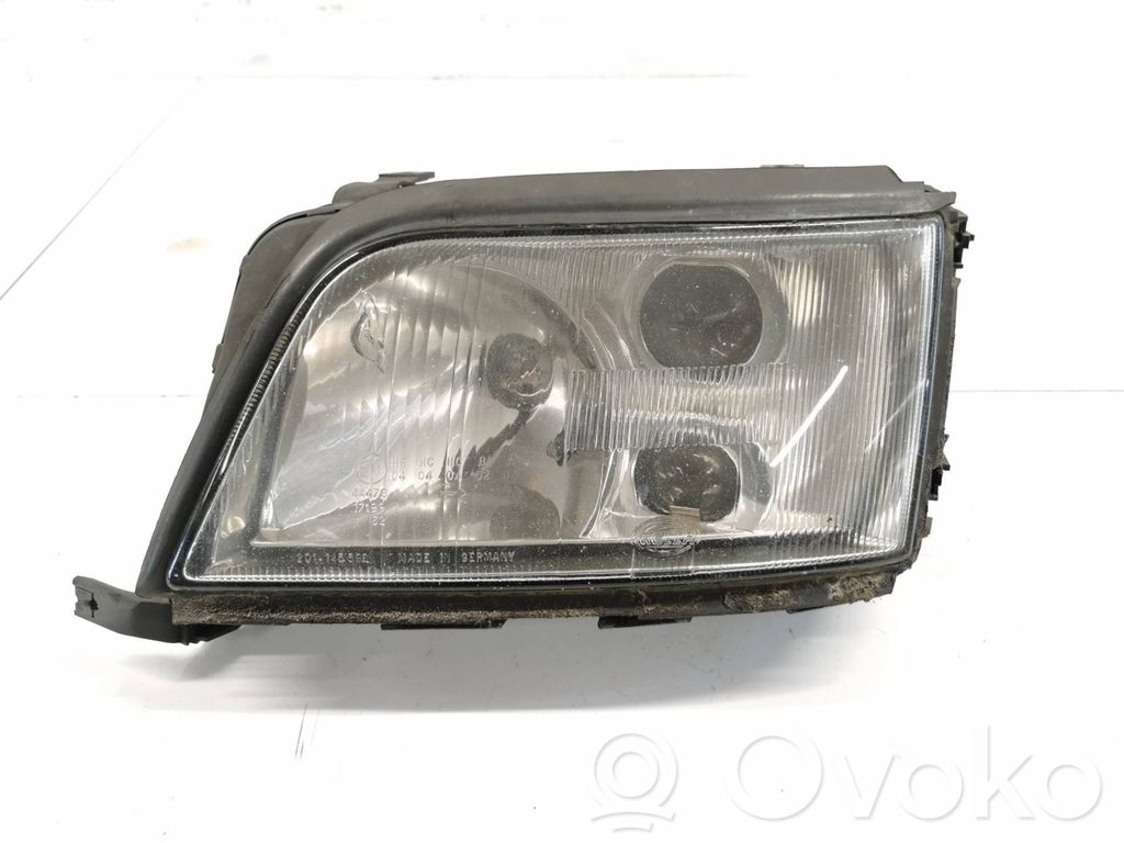 Audi A6 S6 C4 4A Lampa przednia 