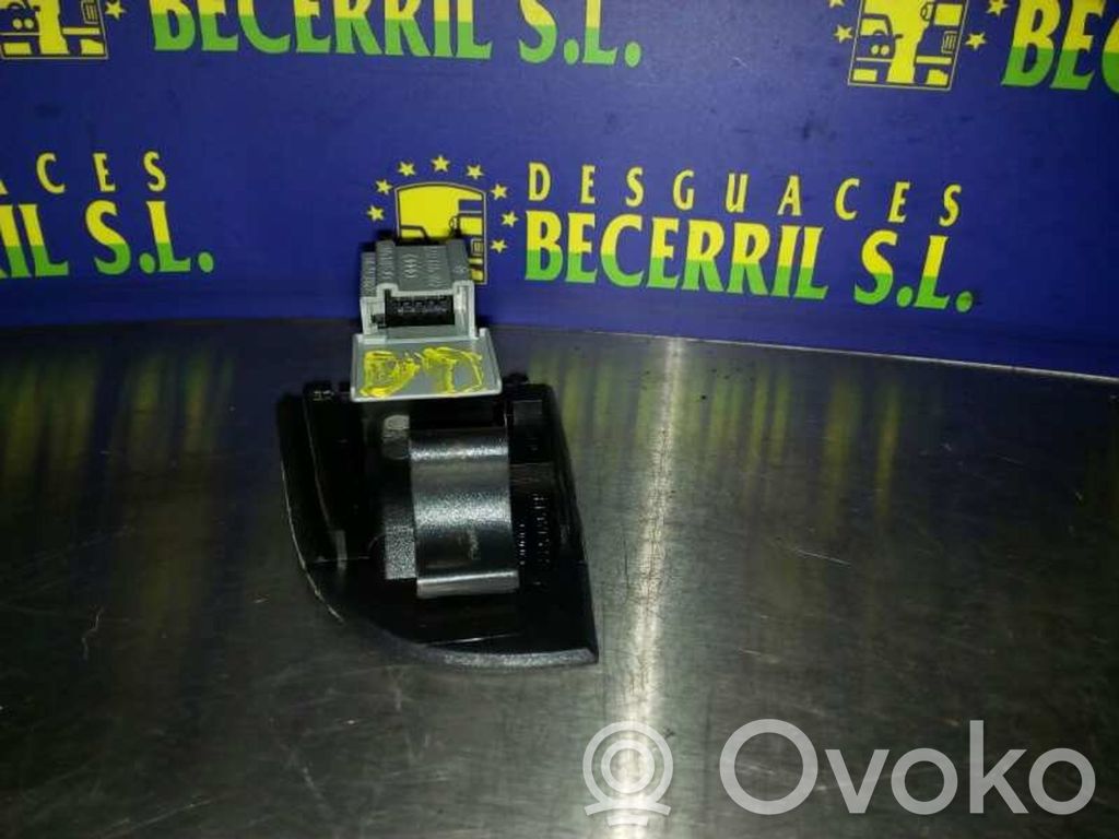 Comutator comandă geamuri electrice   4B0959855A