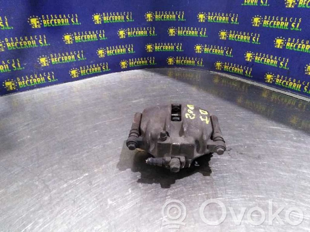 Caliper de freno delantero