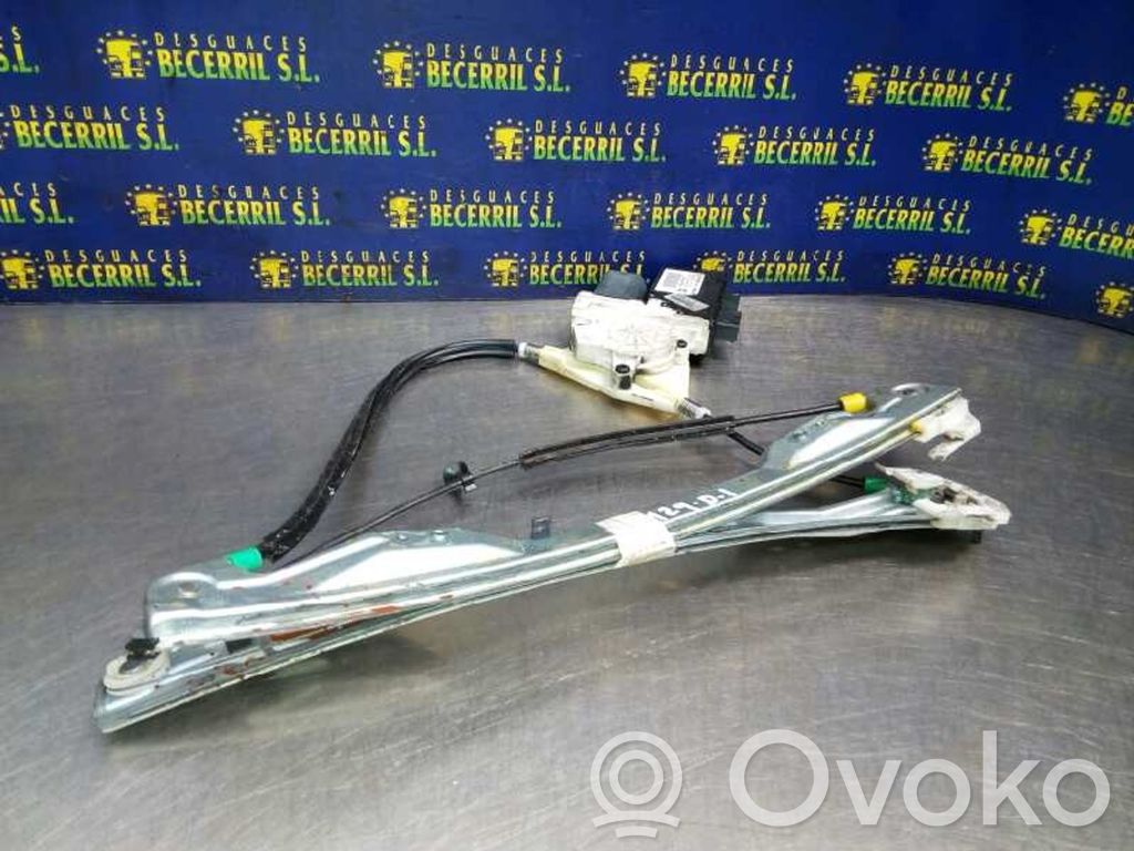 Regulador manual de la ventanilla delantera   9221J6