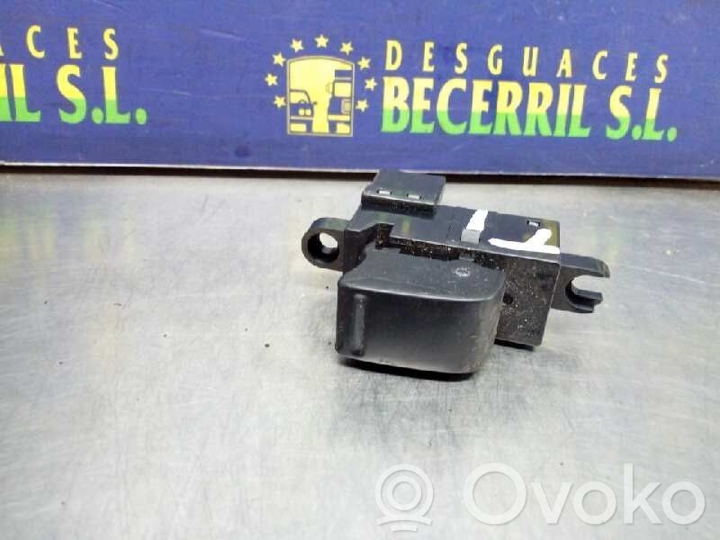 Nissan Primera Comutator comandă geamuri electrice 