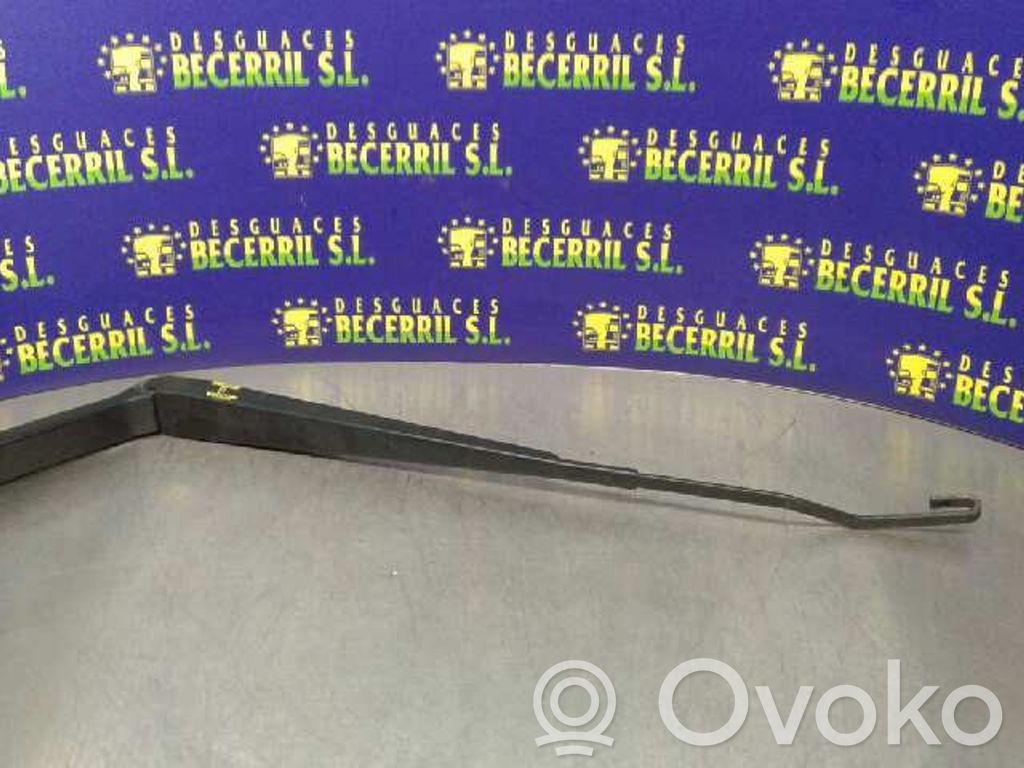 Suzuki SX4 Wischerarm vorne 