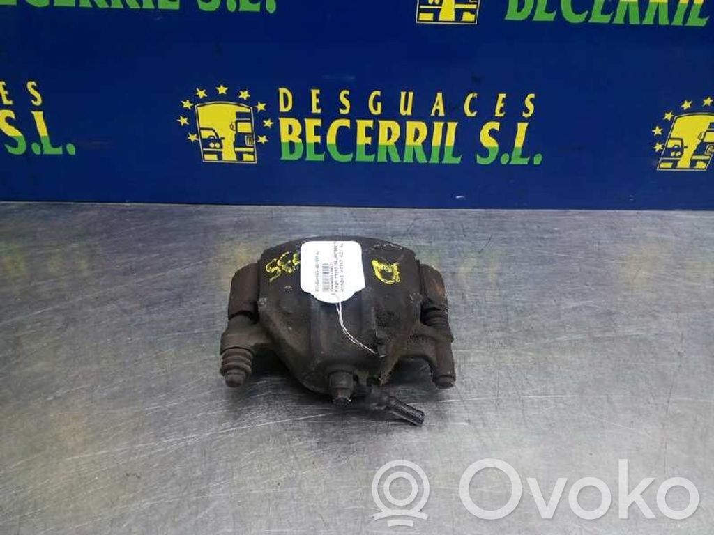 Caliper de freno delantero