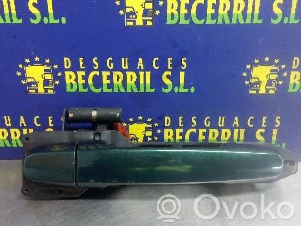 Toyota Corolla E110 Manecilla externa puerta delantera