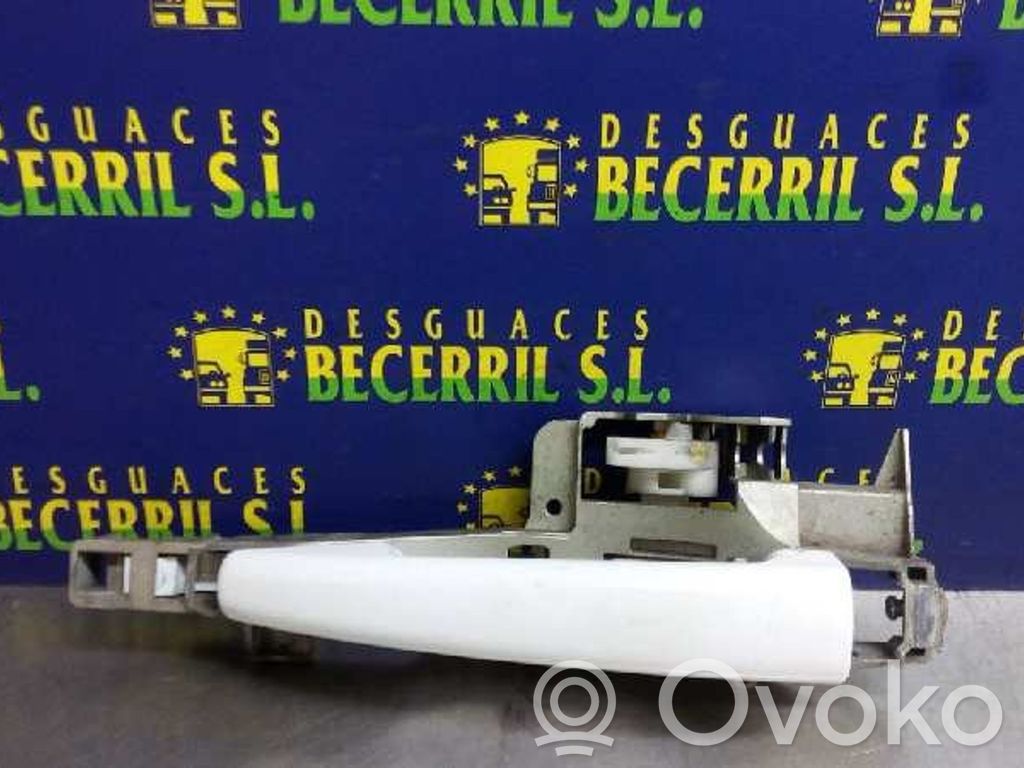 Manecilla externa puerta delantera   9680947280