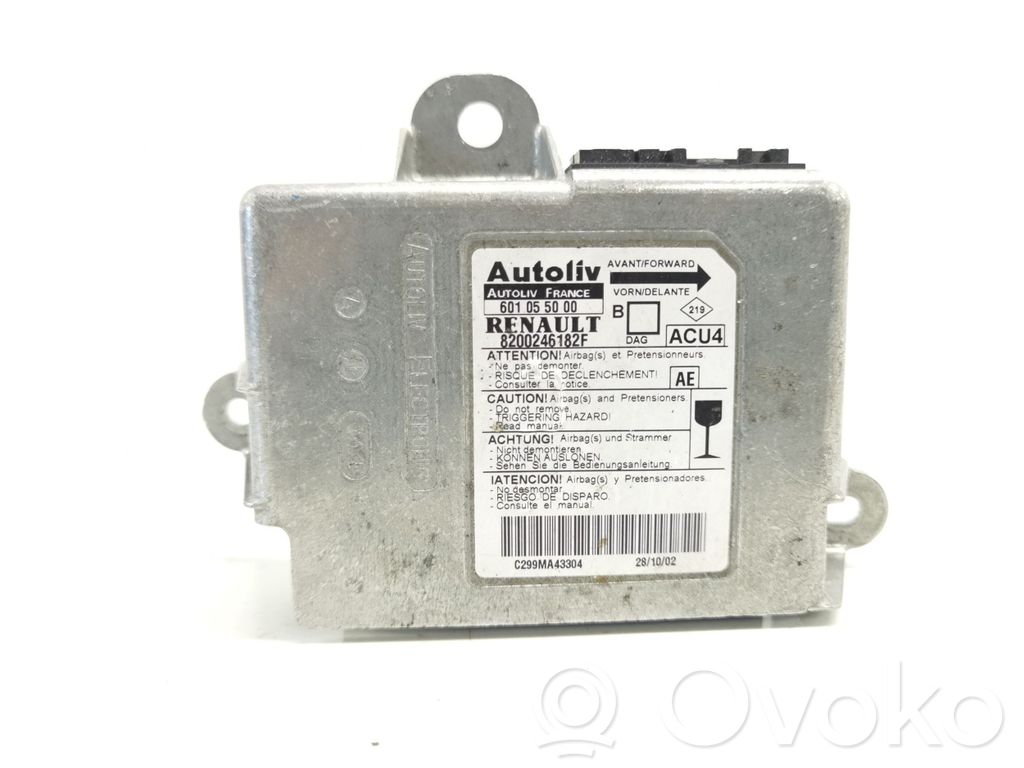 Renault Megane II Unitate/modul de comandă airbaguri 