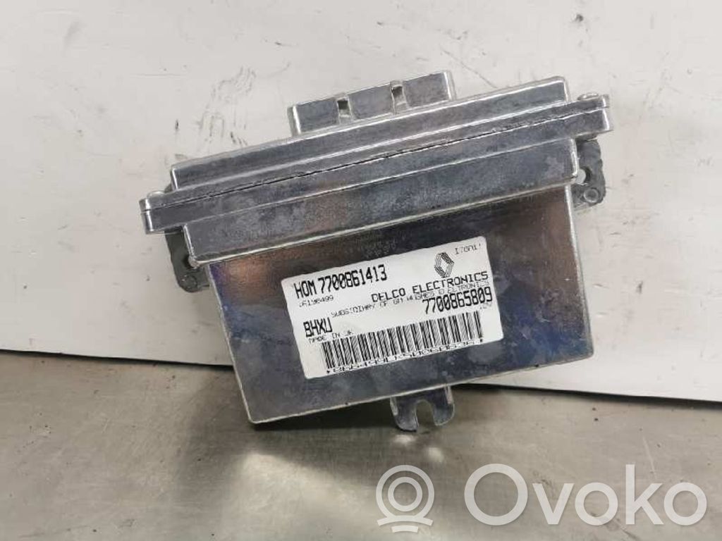 Renault 19 Engine control unit/module 