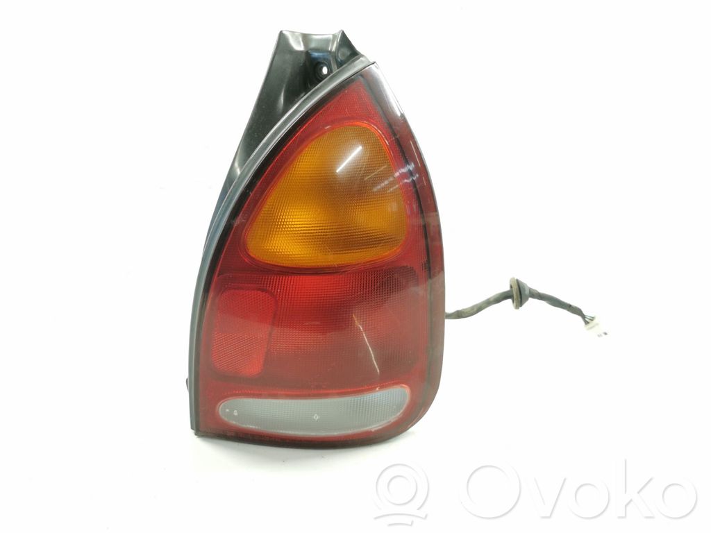 Lampa tylna