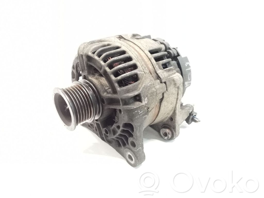 Alternador   037903025L