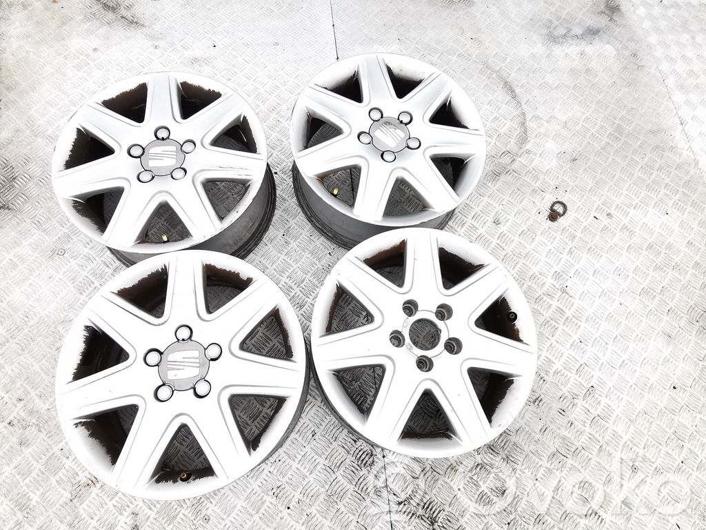 Seat Altea R24-kevytmetallivanne 
