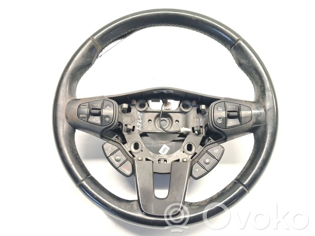 KIA Carens III Volante 