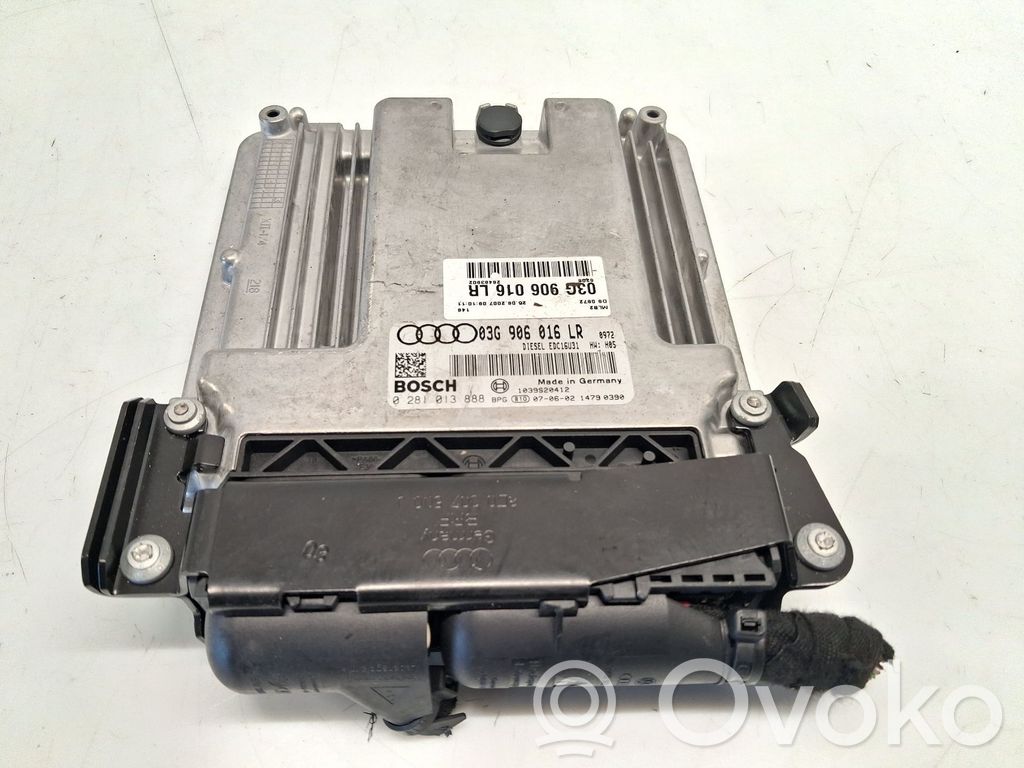 Unidad de control/módulo del motor   03G906016LR,0281013888