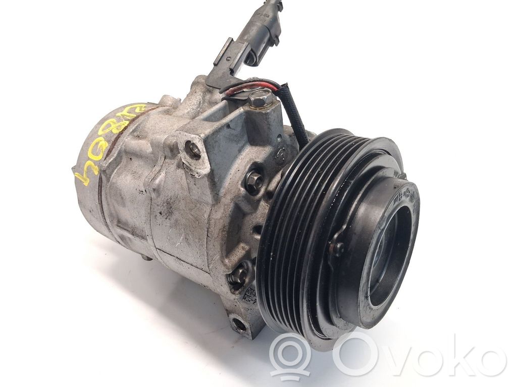 Compresor (pompă) aer condiționat (A/C)   977012P100