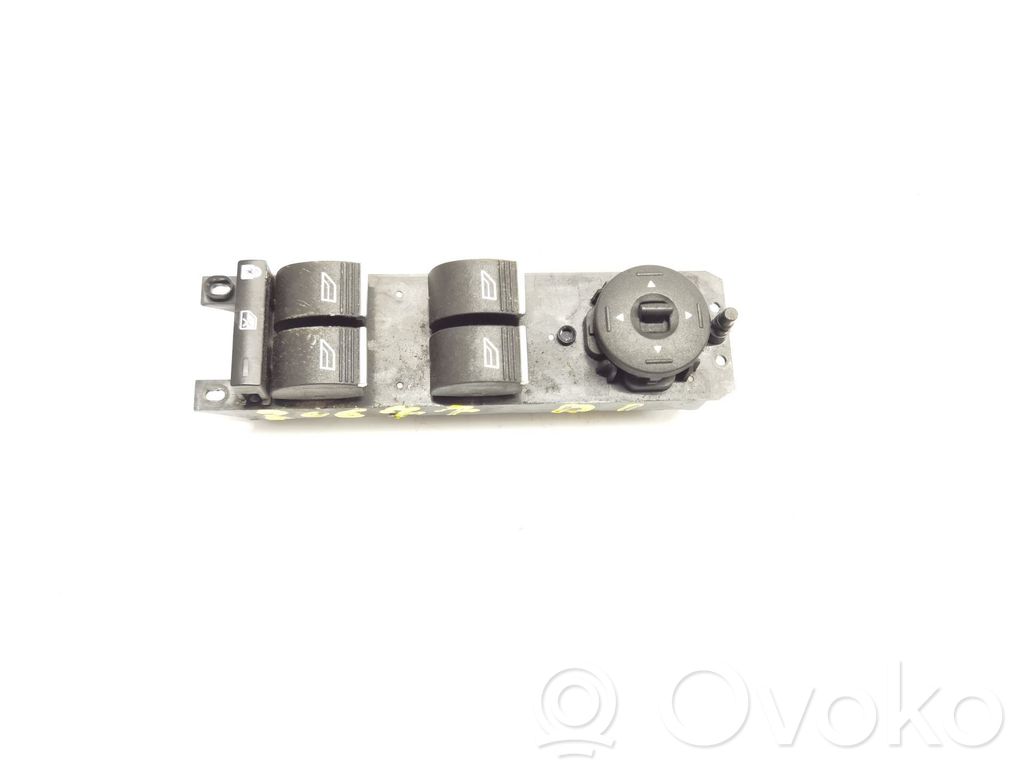 Ford C-MAX II Electric window control switch 
