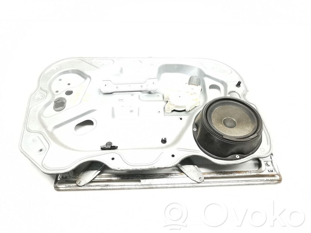 Regulador manual de la ventanilla delantera   1738645,4M51A203A29BG,4M51A219A65EJ