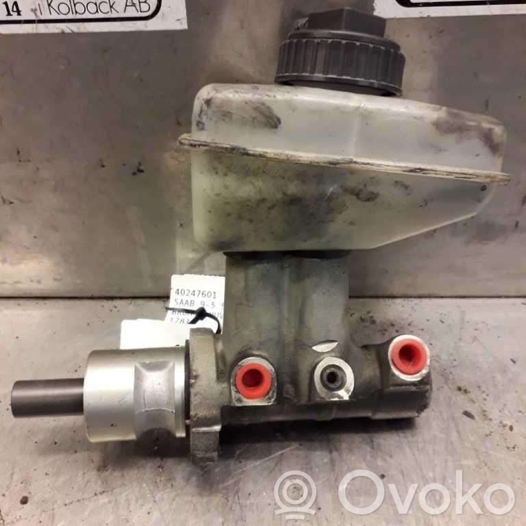 Master brake cylinder