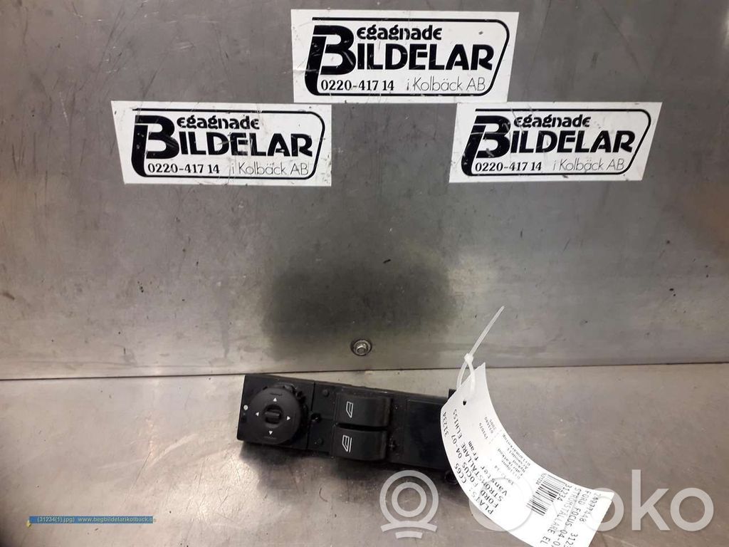 Ford Focus Electric window control switch 