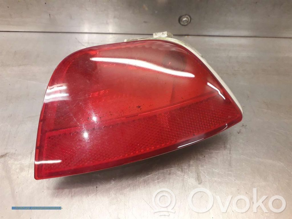 Задний oтражатель   1M51155014