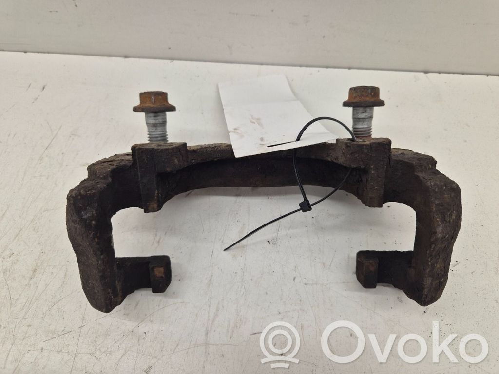 Volvo V70 Suport etrier față 