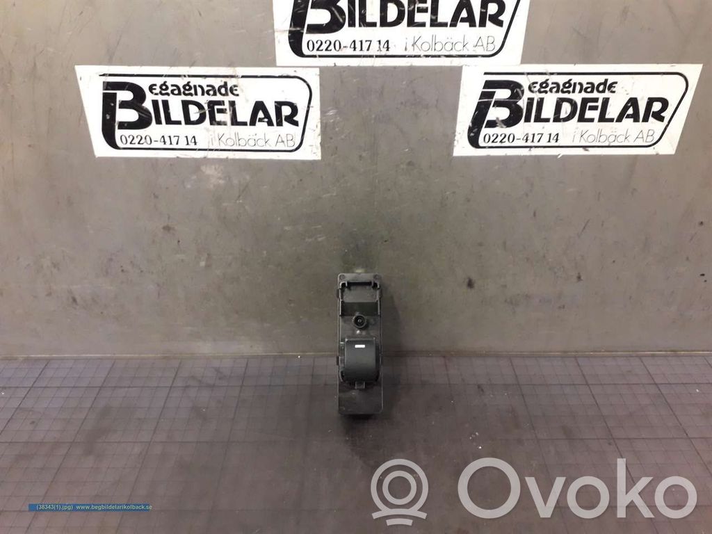Mazda CX-5 Electric window control switch 