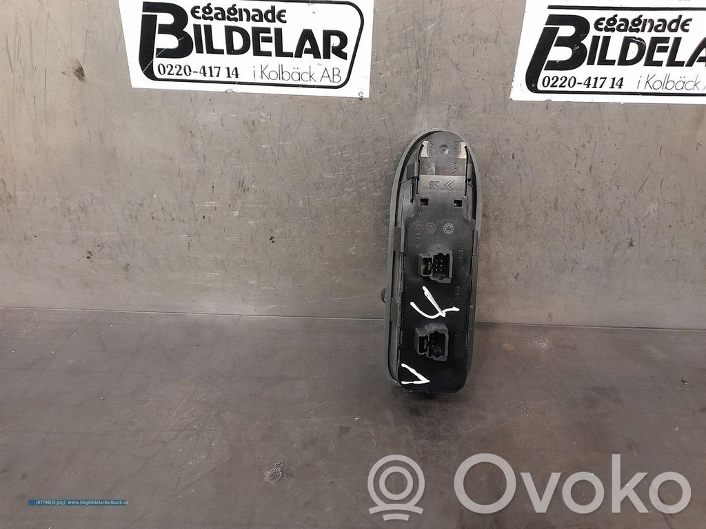 Citroen C5 Electric window control switch 