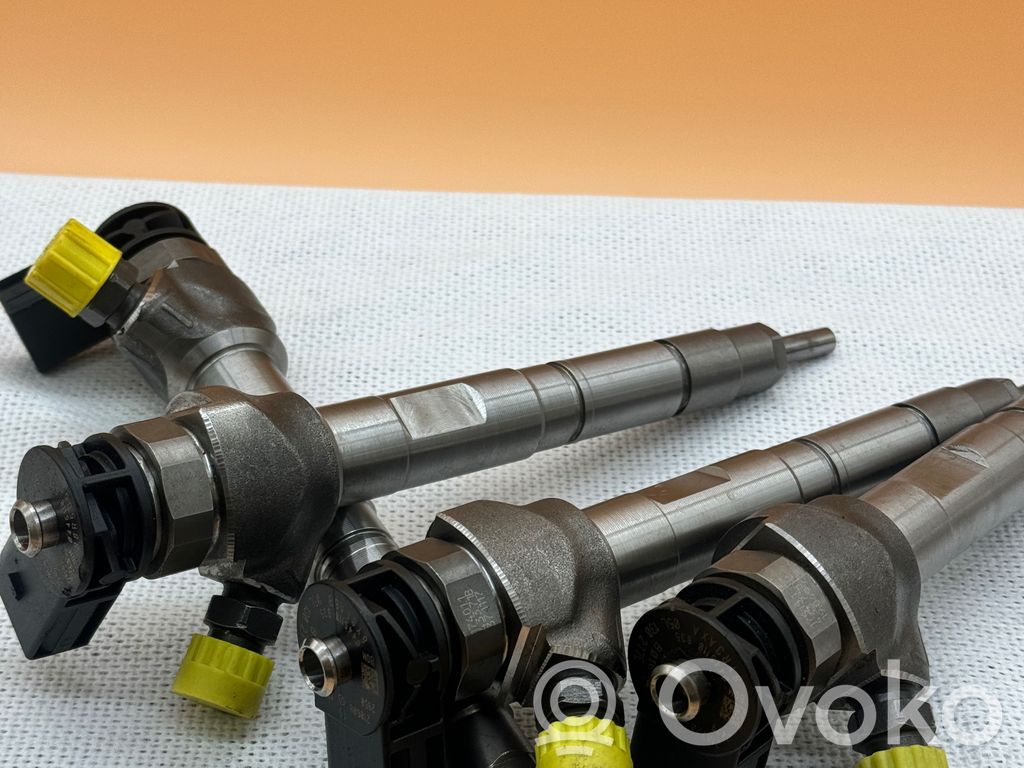 Ford Mondeo MK II Wtryskiwacze / Komplet 
