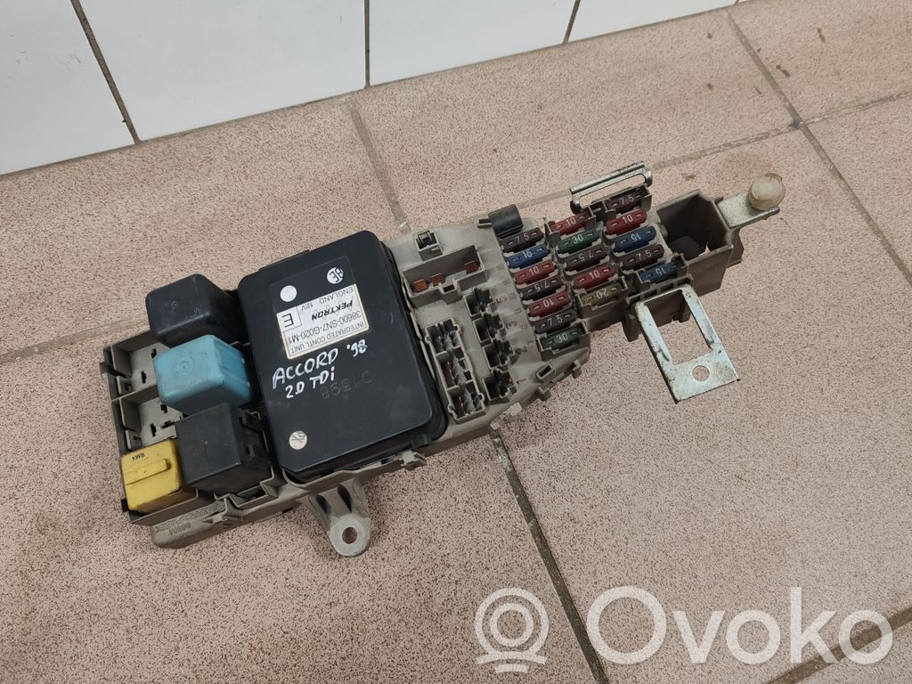 Honda Accord Drošinātāju bloks 