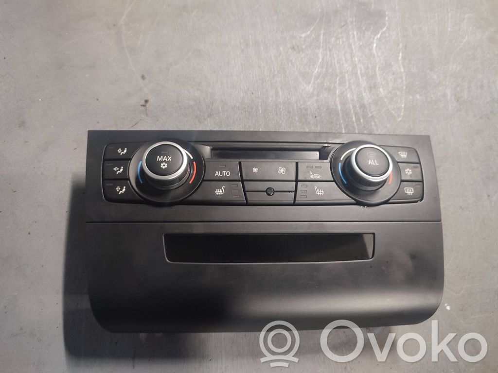 BMW 1 E81 E87 Climate control unit 