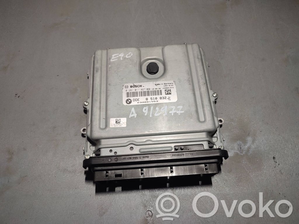 BMW 3 E90 E91 Engine control unit/module 